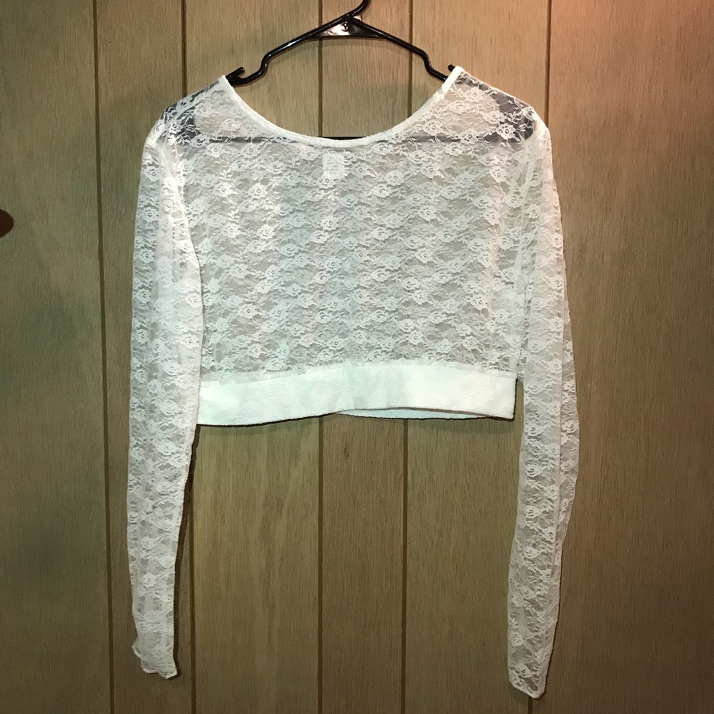 Lace sheer flower crop top